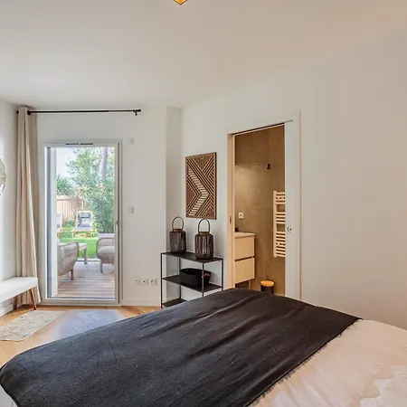 Karukera Bel Avec Jardin Au Coeur De Chiberta Apartment *